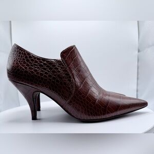 Tory Burch Georgina Croc Embossed Leather Pointed Toe Heels Brown Size 7.5